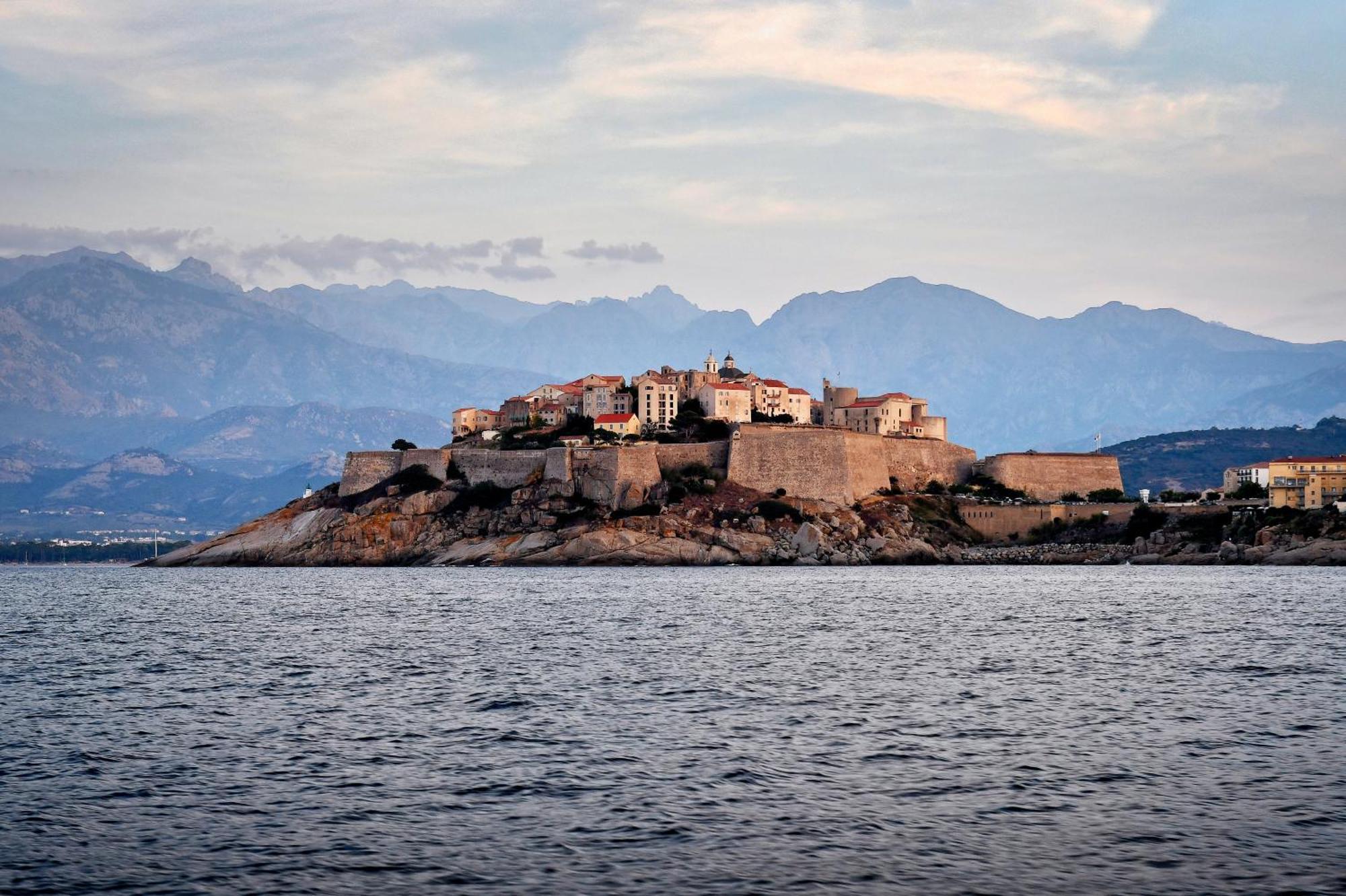 Residence Les Castors Calvi  Exterior foto