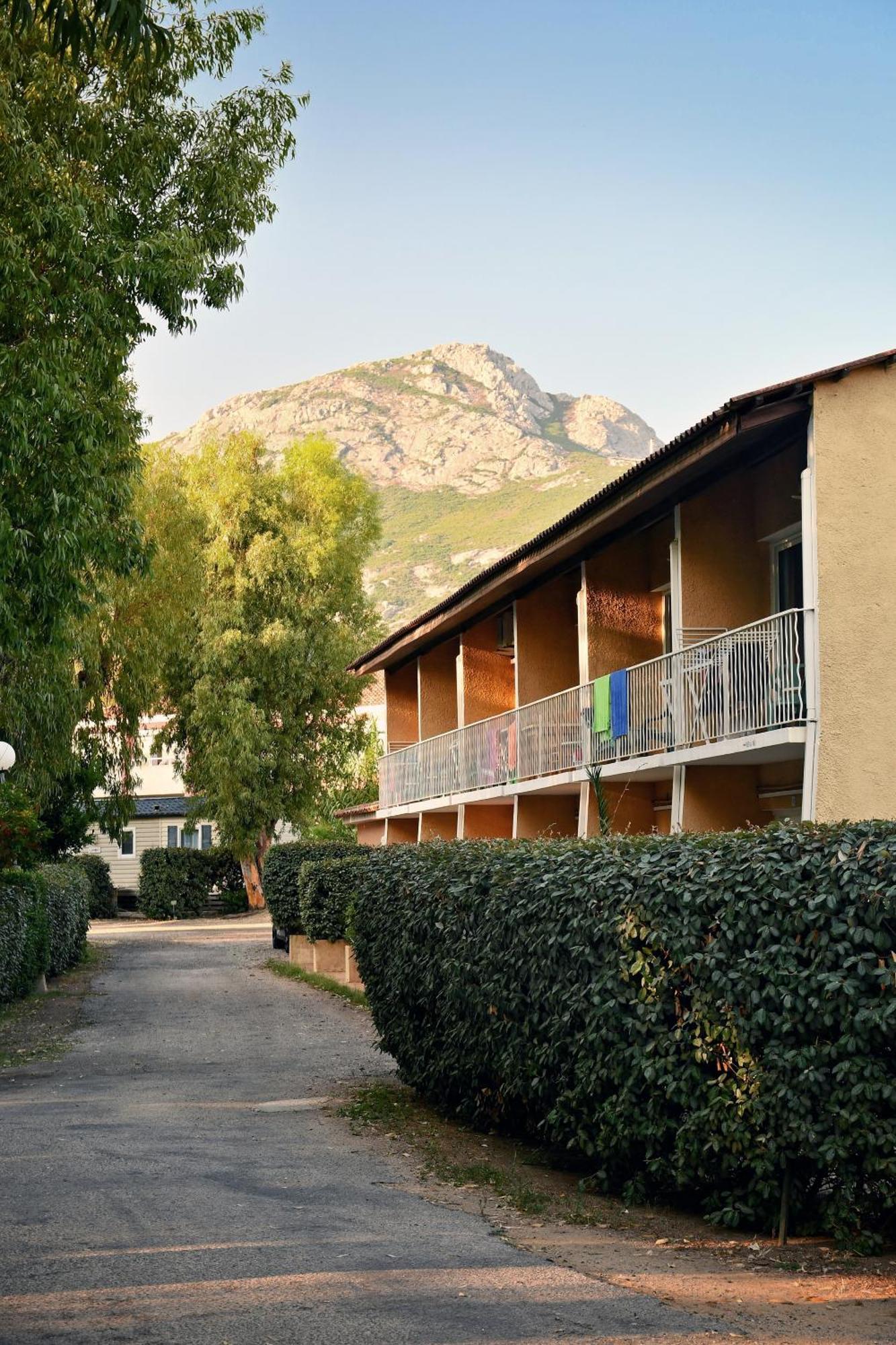 Residence Les Castors Calvi  Exterior foto